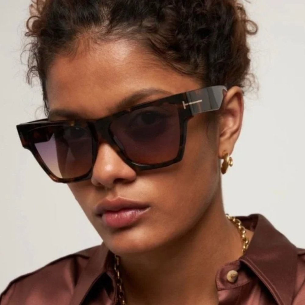 TOM FORD DOVE FT0942 55B Sunglasses TF942 55B